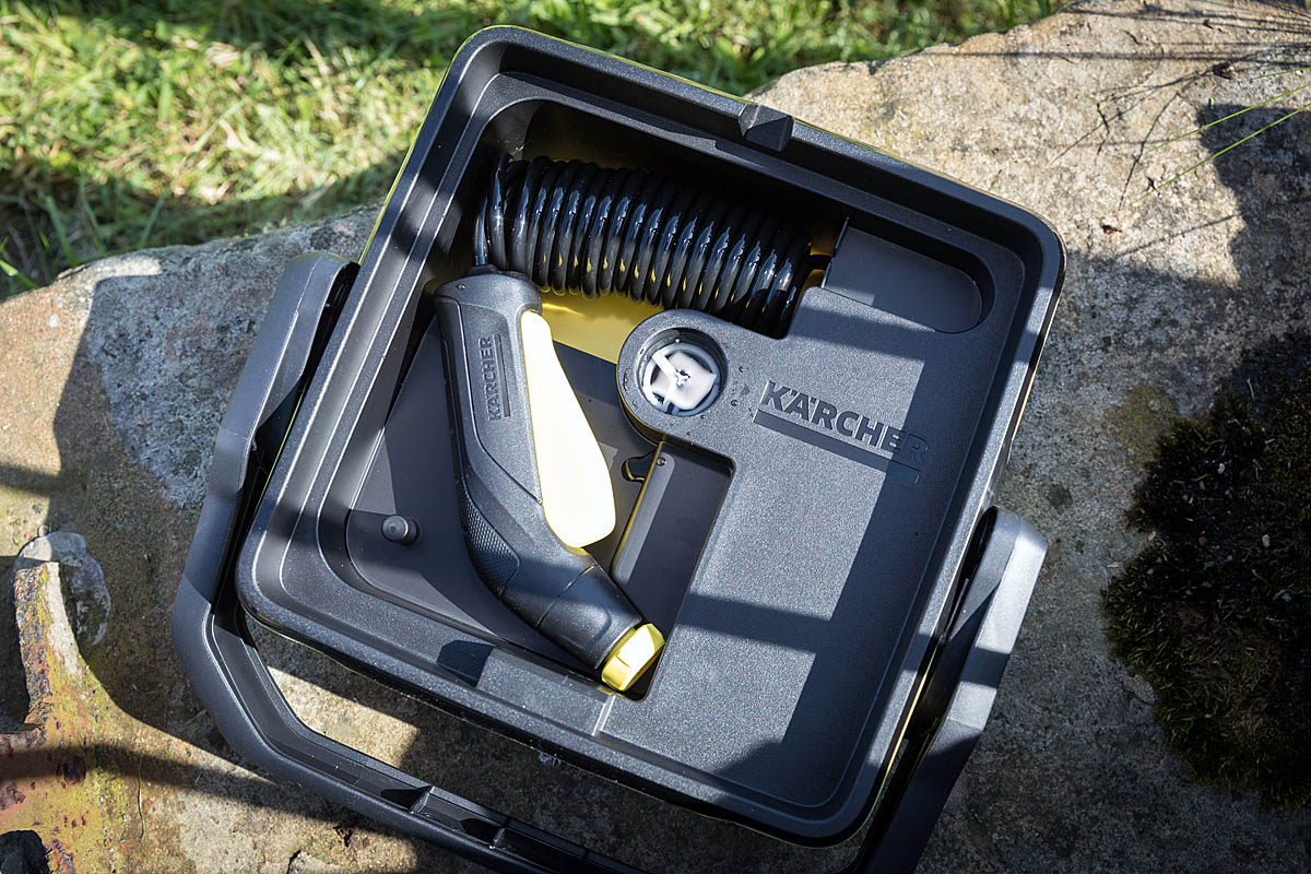 Kärcher OC 3 Mobile Outdoor Cleaner for On-The-Go Outdoor Cleaning
