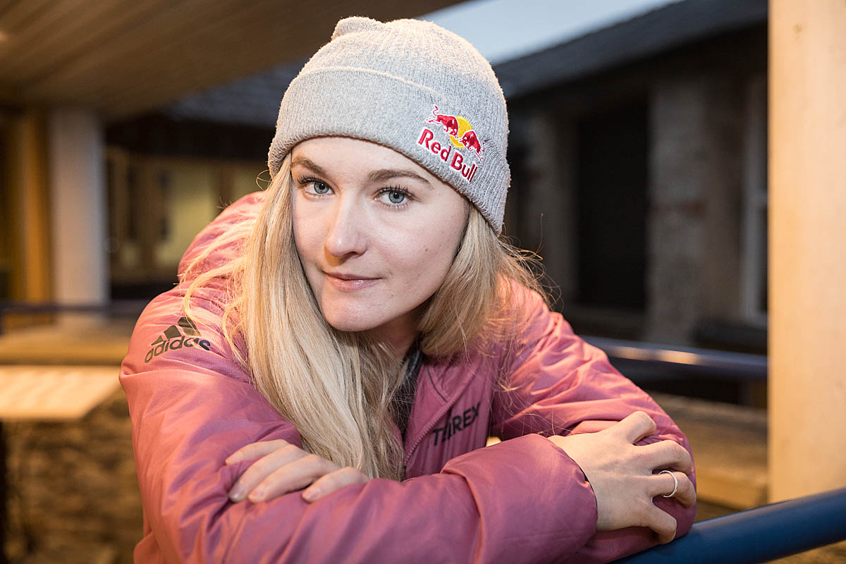 grough — Climber Shauna Coxsey puts injury behind her with sights on ...